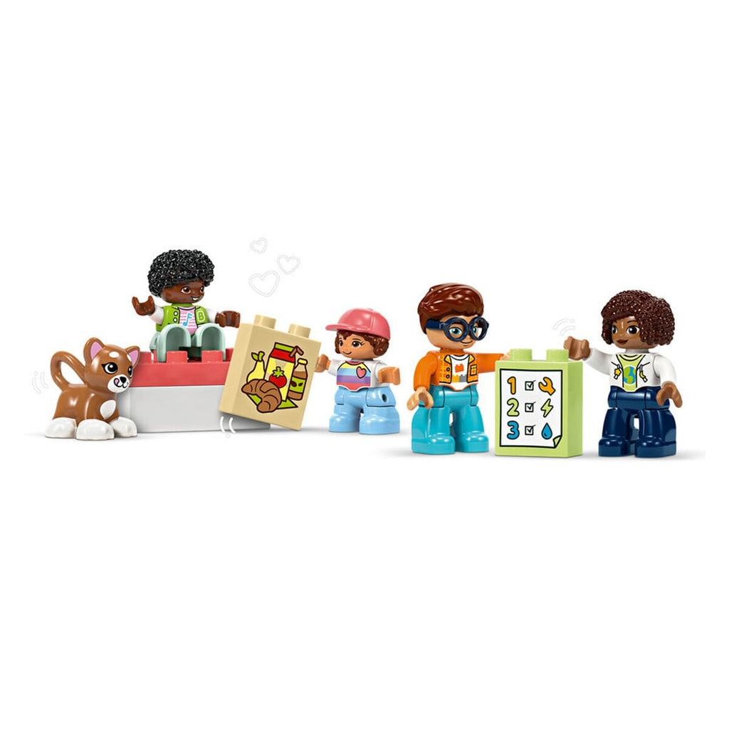 LEGO DUPLO Büyük İnteraktif Mahalle Treni 10428 - Işıklı ve Sesli Yapım Seti (103 Parça, 3+ Yaş)