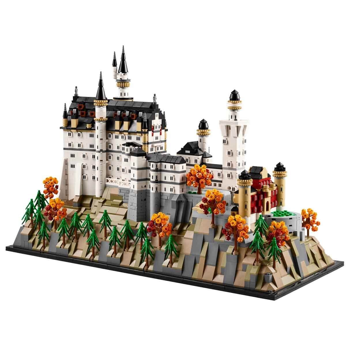LEGO Architecture Neuschwanstein Şatosu 21063 – 3455 Parça Yetişkin Yapım Seti
