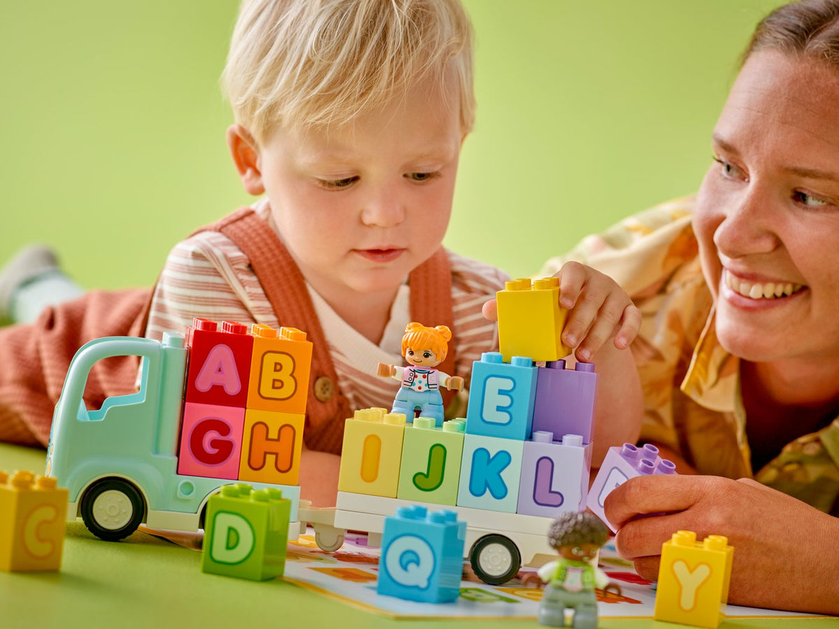 LEGO DUPLO Alfabe Kamyonu 10421 - 36 Parça Eğitici Yapım Seti (2+ Yaş)