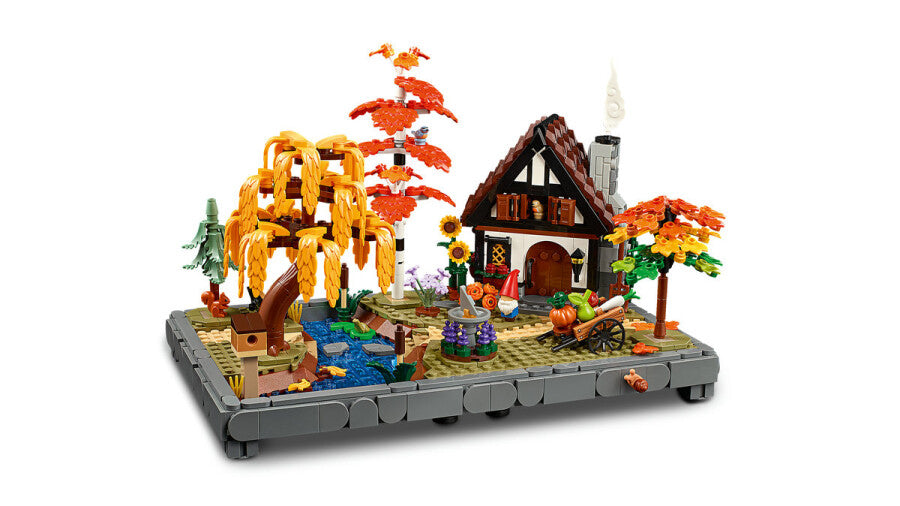 LEGO Icons Sonbahar Bağ Evi Bahçesi 11372 - 1102 Parça Yapım Seti