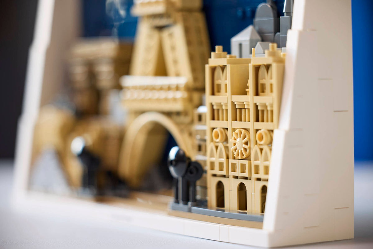 LEGO Architecture Paris – Aşıklar Şehri 21064 | 958 Parça Yetişkin Yapım Seti
