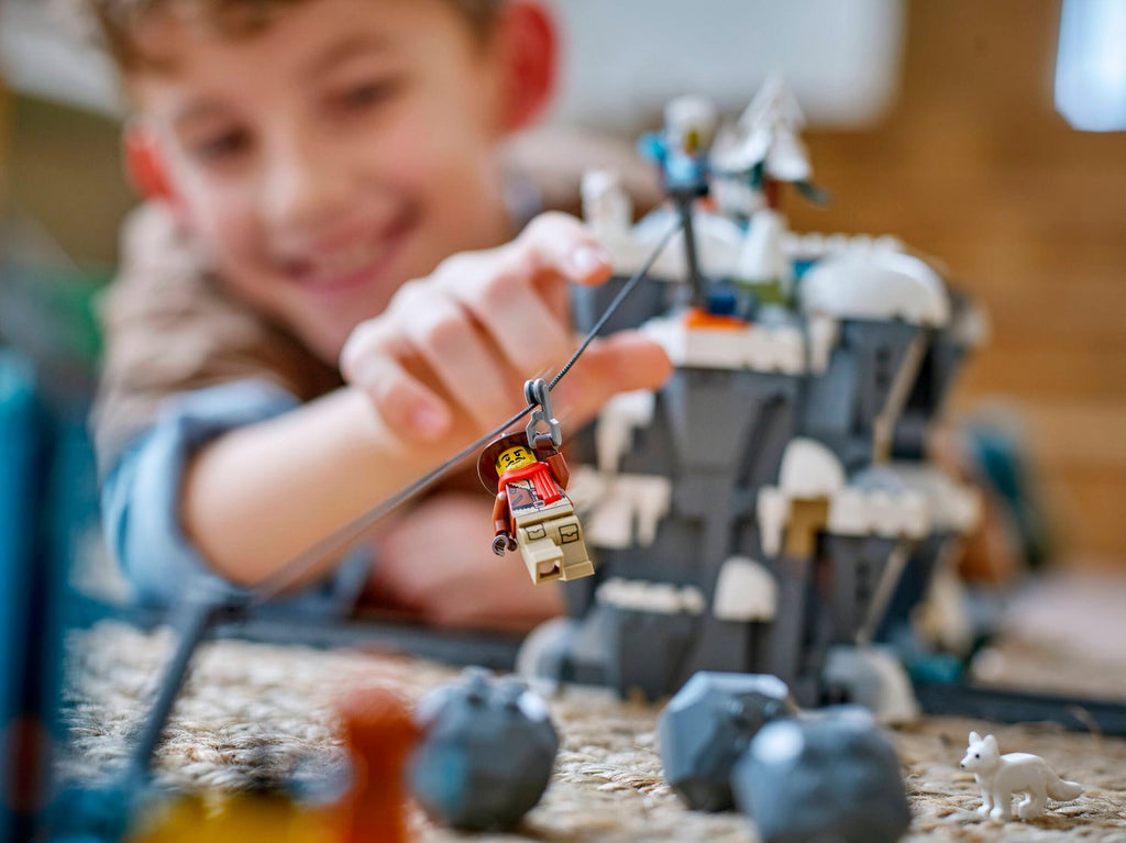 LEGO City Kaşif Treni 60470 - Uzaktan Kumandalı Kutup Ekspresi Yapım Seti, 1517 Parça, +7 Yaş