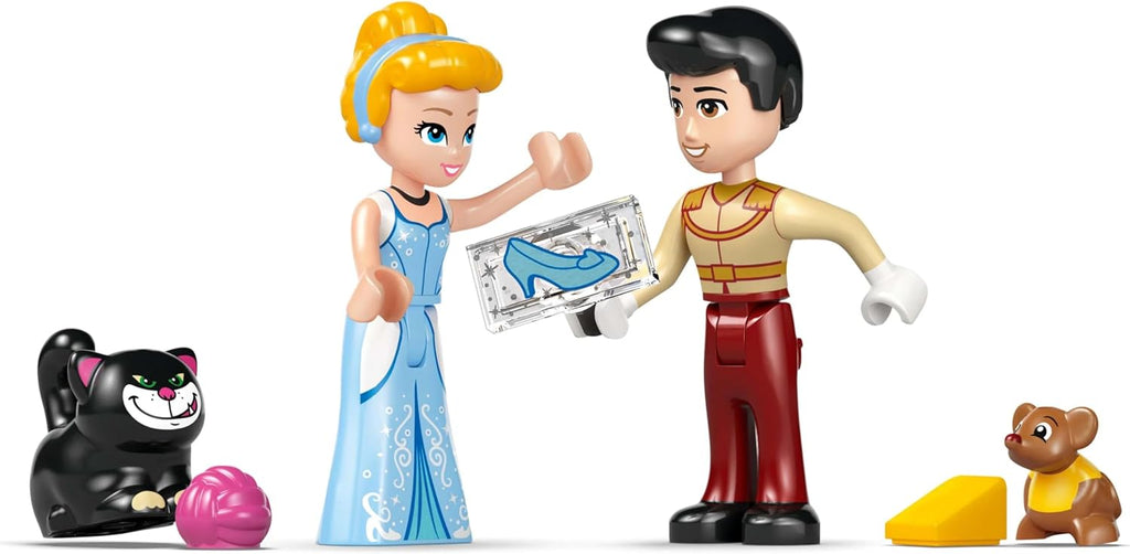 LEGO Disney Princess Sindirella'nın Şatosu ve At Arabası 43275 - 596 Parça Yapım Seti (+6 Yaş)