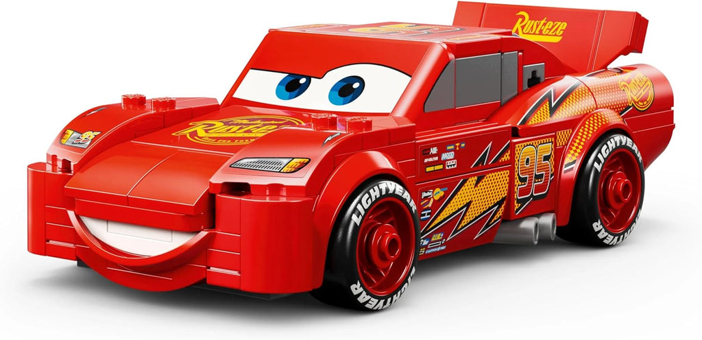 LEGO Speed Champions Şimşek McQueen 77255 - Disney Pixar Arabalar Yapım Seti (270 Parça, 9+ Yaş)