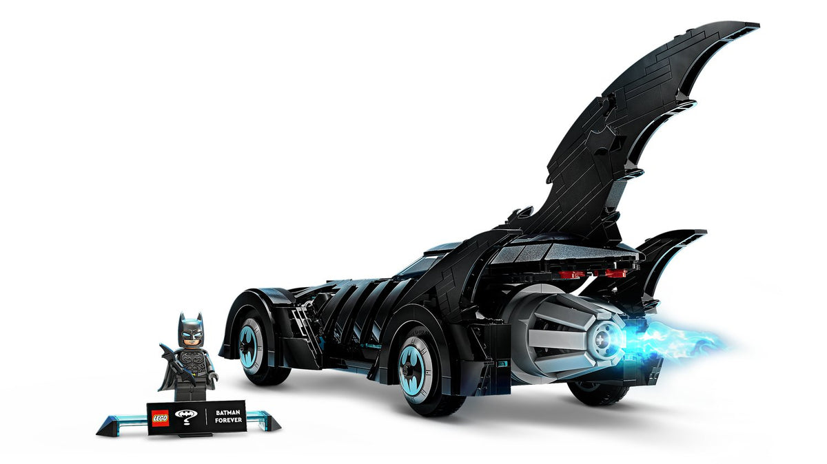 LEGO DC Batman Forever Batmobile 76304 - 909 Parça Sergilik Yapım Seti (+12 Yaş)