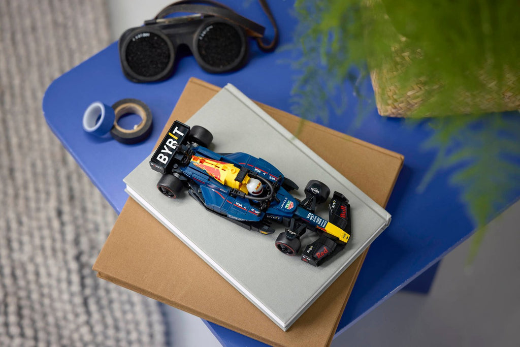 LEGO Speed Champions Oracle Red Bull Racing RB20 F1 Yarış Arabası 77243 - 251 Parça, 18+ Yaş Yetişkin Yapım Seti