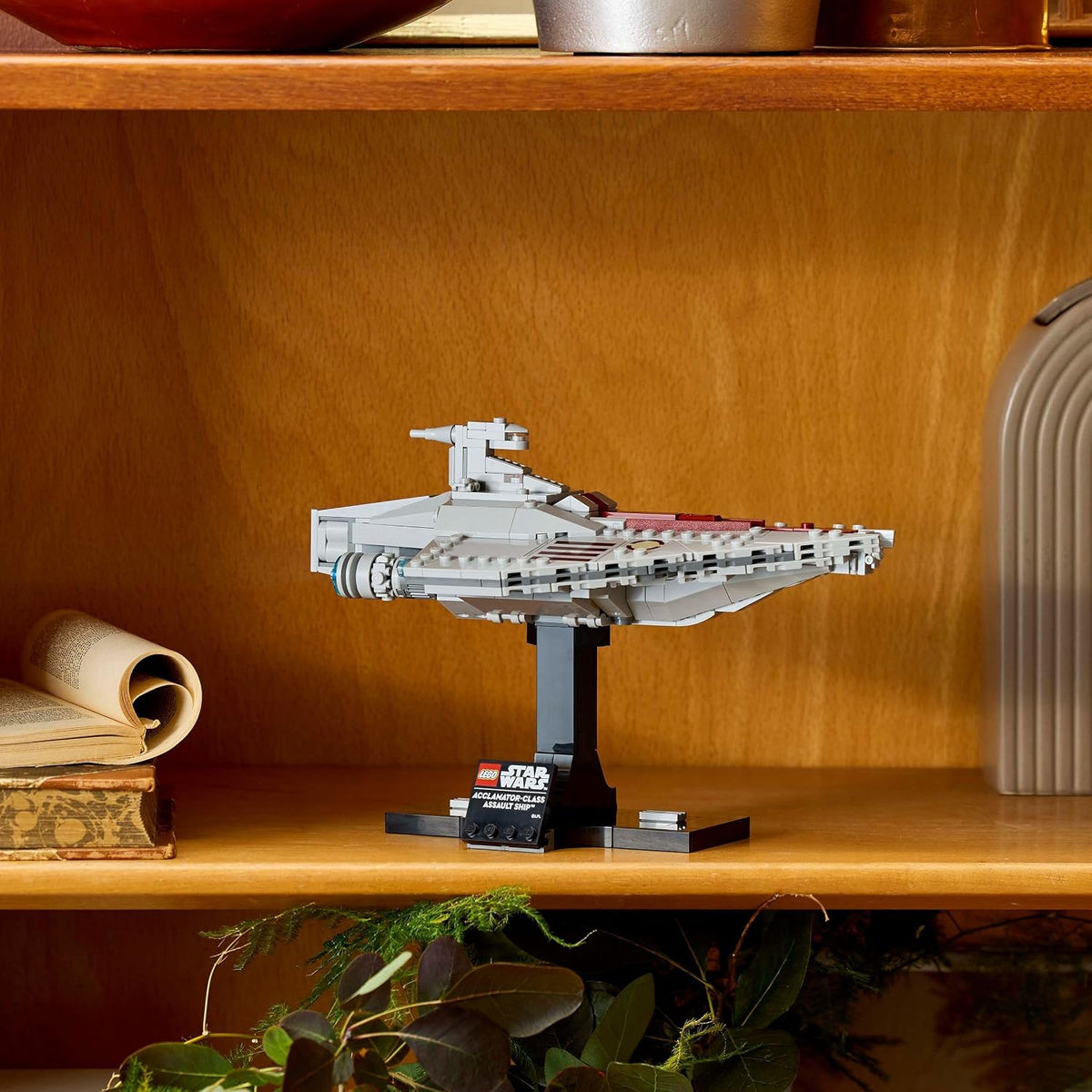 LEGO Star Wars Acclamator Sınıfı Hücum Gemisi 75404 - 450 Parça Sergilik Yapım Seti (+18 Yaş)