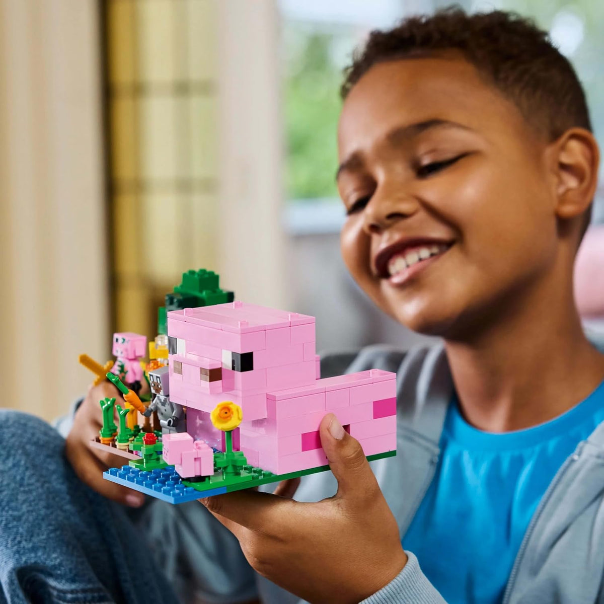 LEGO Minecraft Yavru Domuz Evi 21268 - 238 Parça Yapım Seti (7 Yaş ve Üzeri)