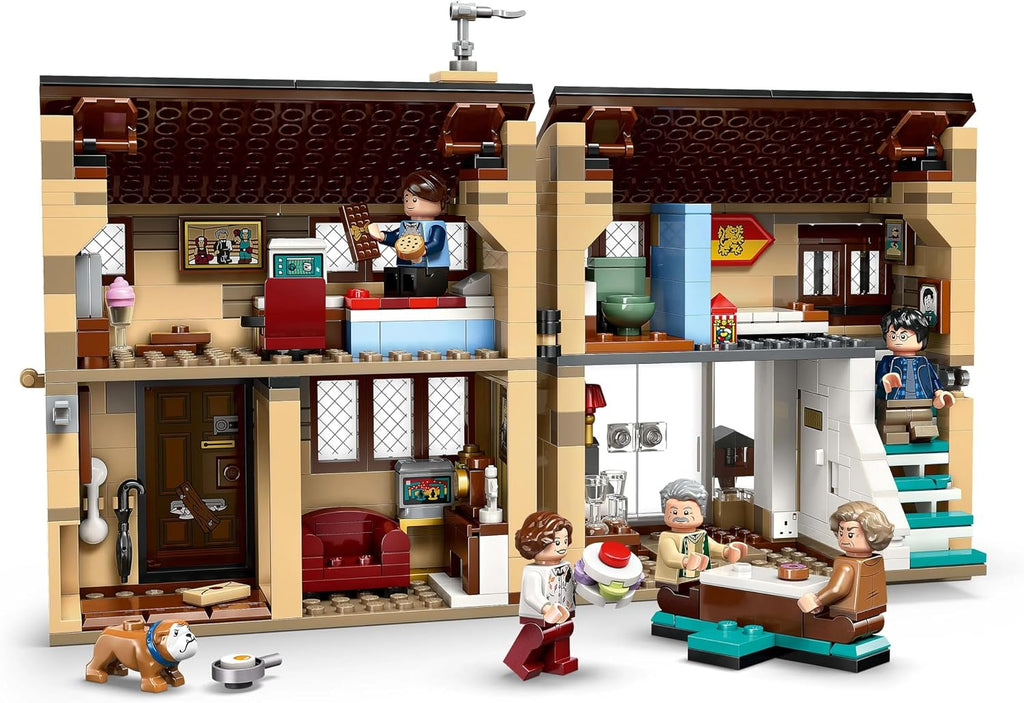LEGO Harry Potter Privet Drive: Marge Hala'nın Ziyareti 76451 - 639 Parça Yapım Seti (8+ Yaş)