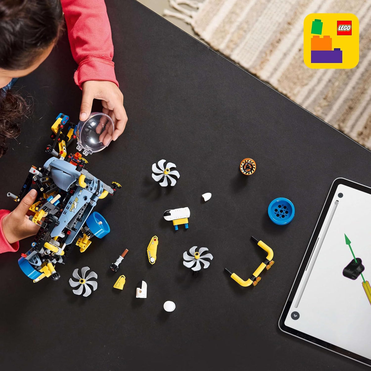 LEGO Technic Derin Deniz Araştırma Denizaltısı 42201 - 413 Parça +9 Yaş Yapım Seti