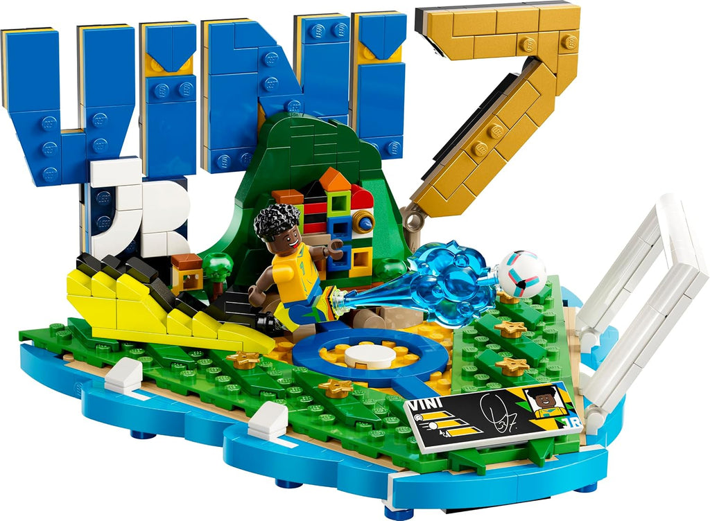LEGO Editions Vini Jr. – Football Highlights 43027 | Vinicius Junior Futbol Sergilik Yapım Seti (510 Parça)