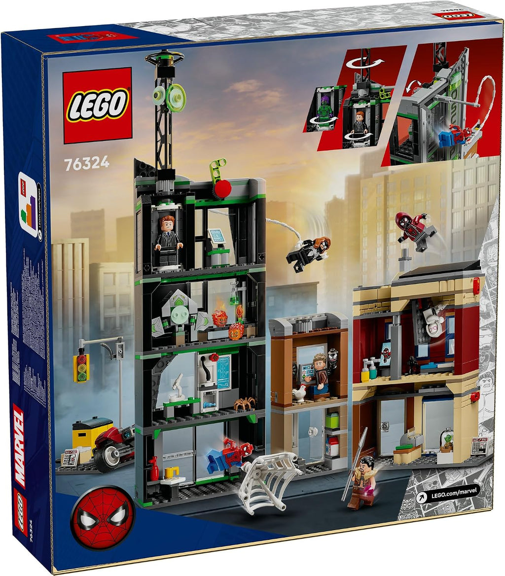 LEGO Marvel Örümcek Adam, Oscorp'a Karşı 76324 - 808 Parça Yapım Seti, 8 Minifigür (10+ Yaş)