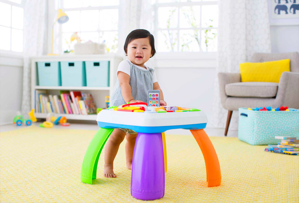 Fisher-Price Eğlen &amp; Öğren Yaşa Göre Gelişim, Eğitici Köpekçiğin Aktivite Masası (Türkçe ve İngilizce), Ayakta Durmaya Teşvik Eder, Işıklı, Sesli Oyunlar DRH44