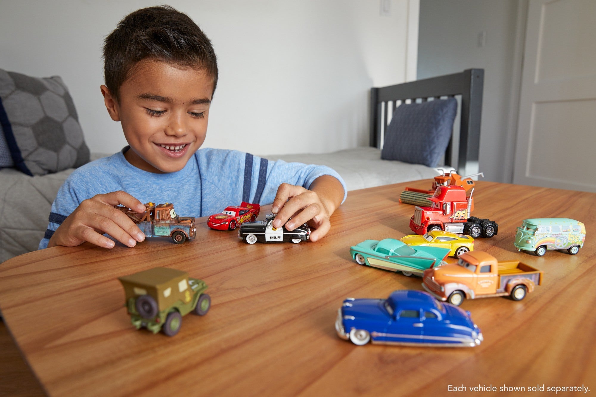 Cars Tekli Karakter Araçlar DXV29