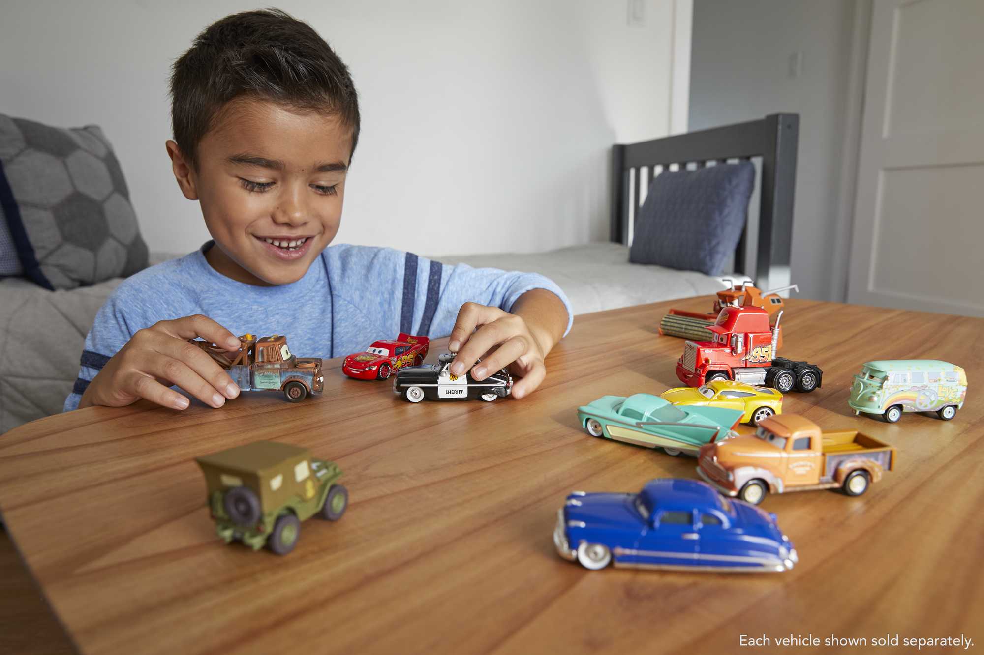 Cars Tekli Karakter Araçlar - Jackson Storm DXV34