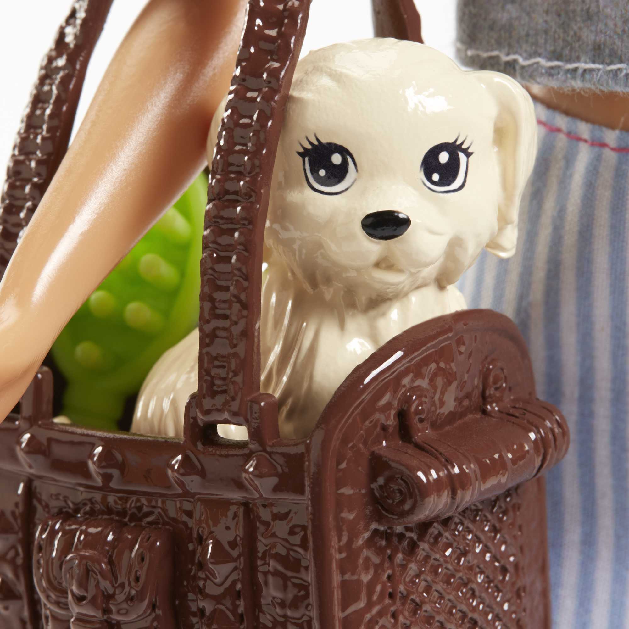 Barbie ve Sevimli Hayvan Arkadaşları, Yavru Köpek, Tavşan ve Temaya Uygun 7 Parçayla FPR48