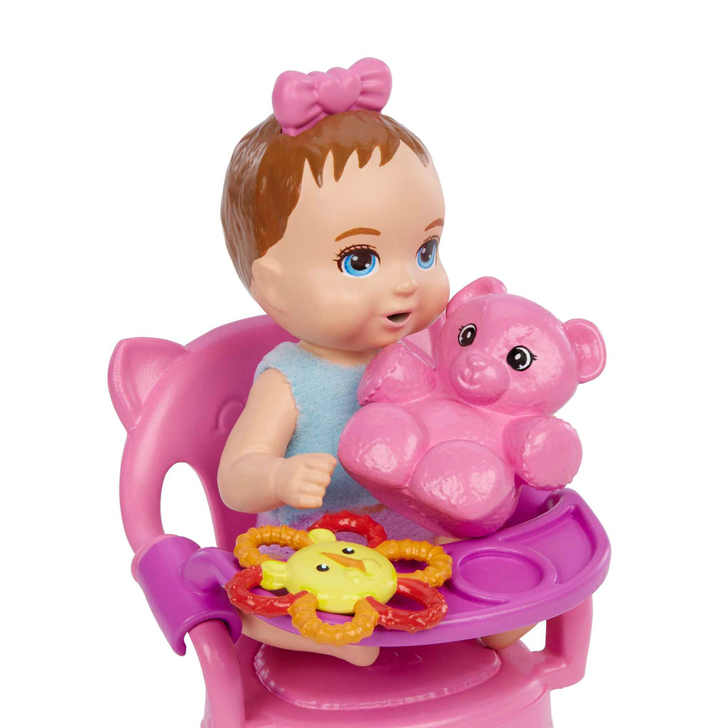 Barbie Bebek Bakıcısı Özellikli Minik Bebekler