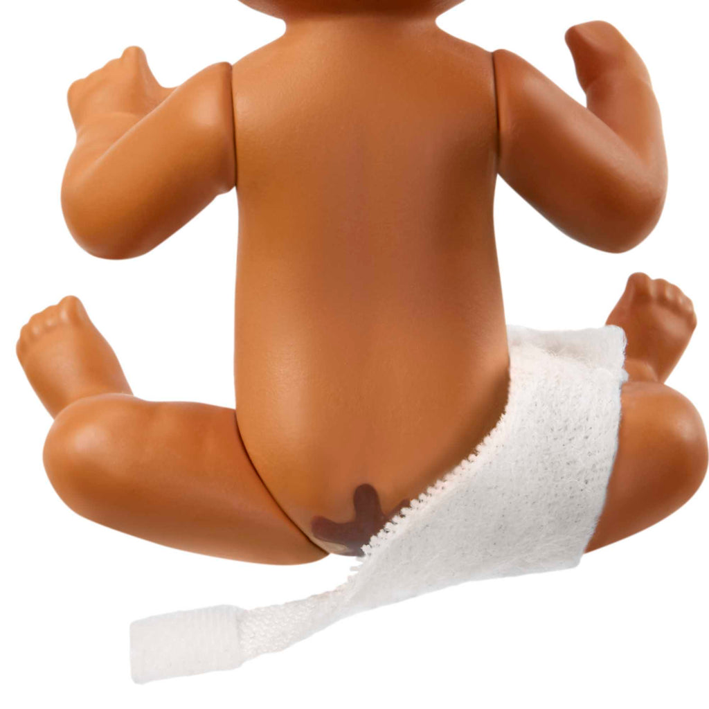Barbie Bebek Bakıcısı Özellikli Minik Bebekler - Besleme ve Bez Değiştirme Oyun Seti GHV86