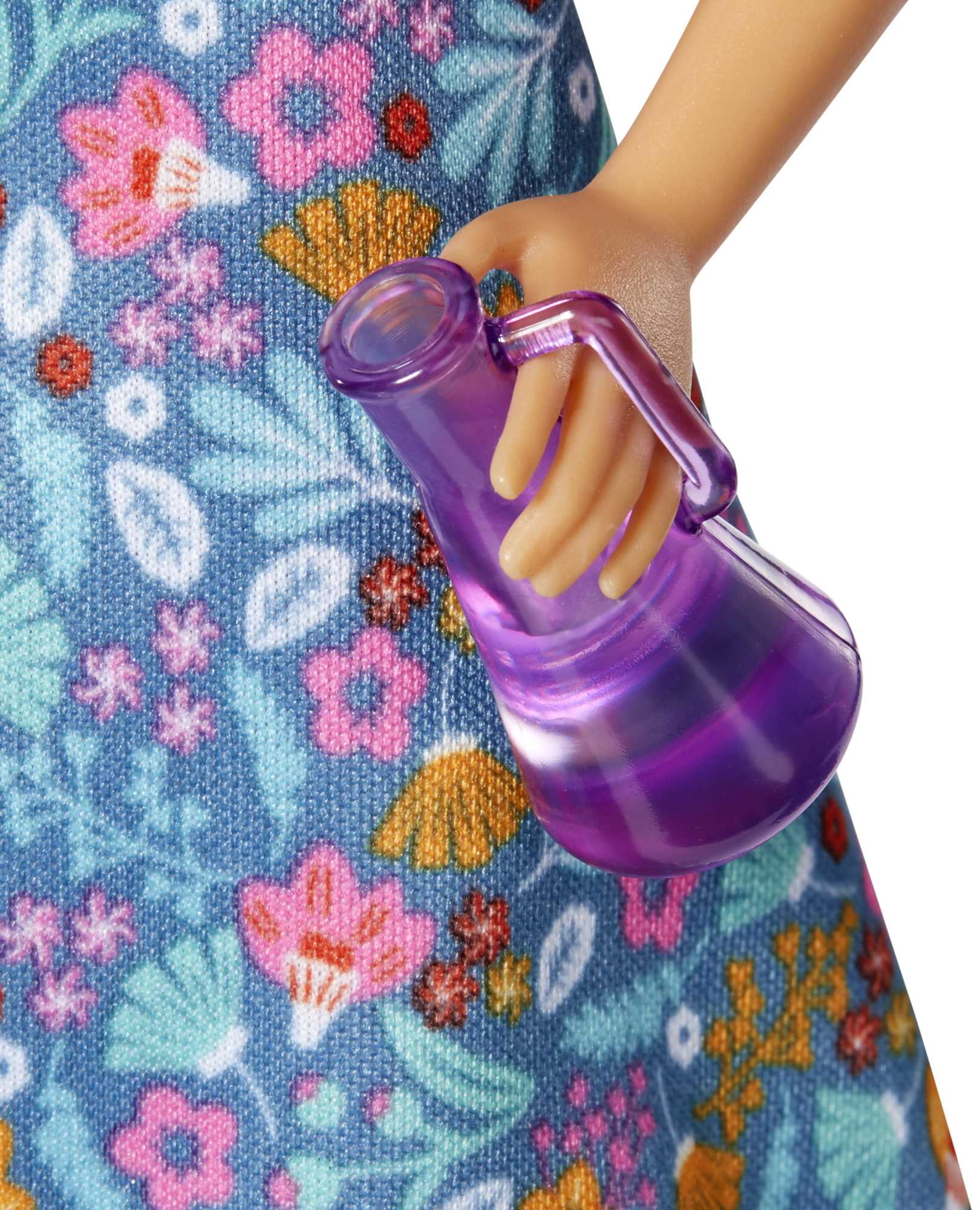 Barbie Öğretmen Bebek GJC23
