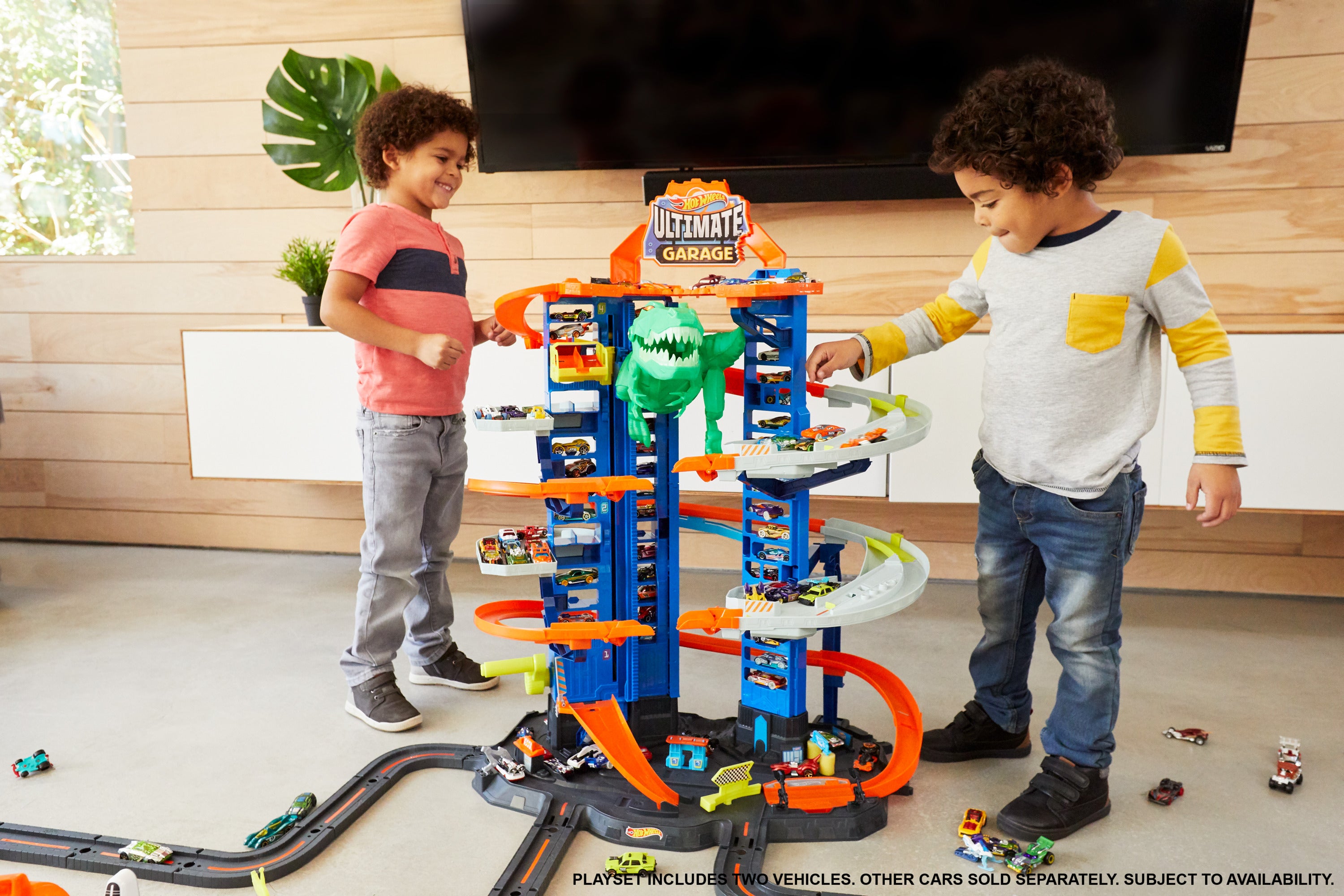 Hot Wheels Robotik T-rex Ultimate Garaj, 100'den Fazla Aracı Kolayca Saklayabilir GJL14