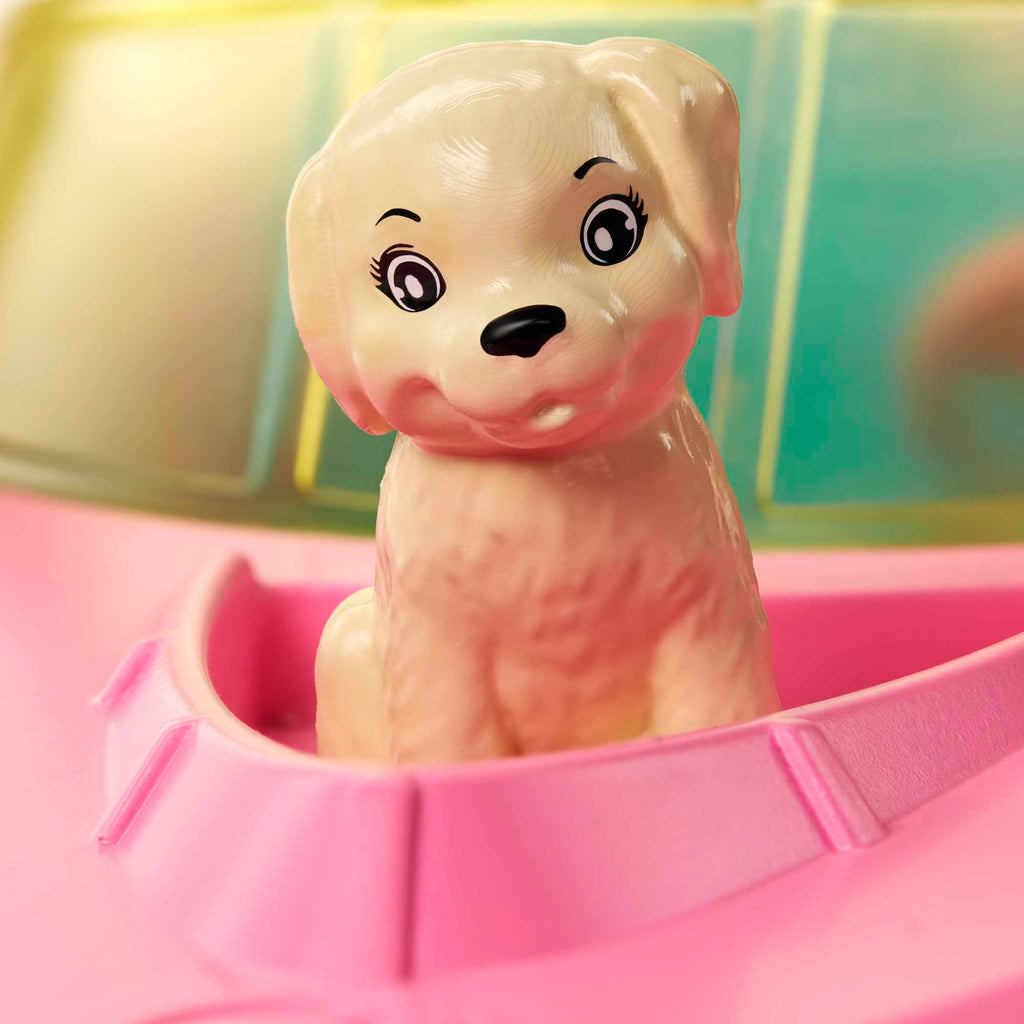 Barbie Bebek ve Teknesi, Oyuncak Köpek ve Aksesuarlar İle Suda Yüzer, 3-7 Yaş Arası İçin GRG30
