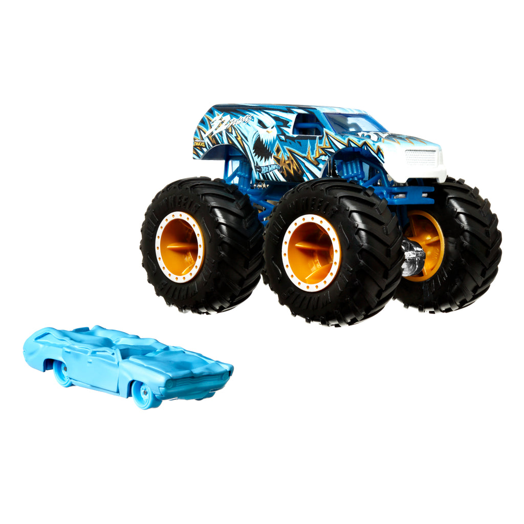 Hot Wheels® Monster Trucks 1:64 ölçekli araçlar, 2'li paket; 1 adet metal Monster Truck aracı ve 1 adet araba