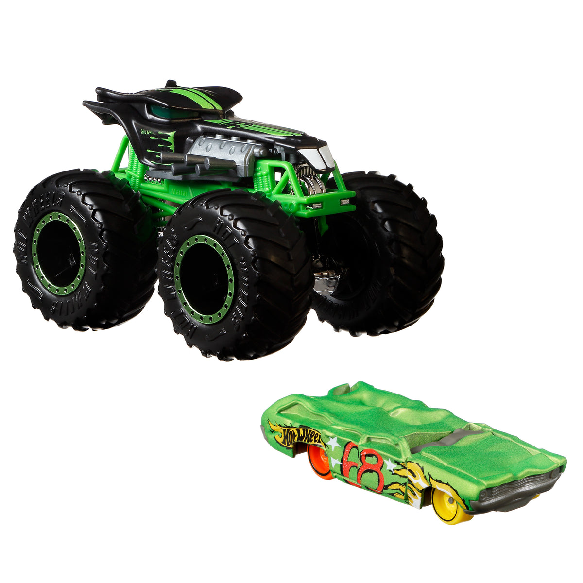 Hot Wheels® Monster Trucks 1:64 ölçekli araçlar, 2'li paket; 1 adet metal Monster Truck aracı ve 1 adet araba