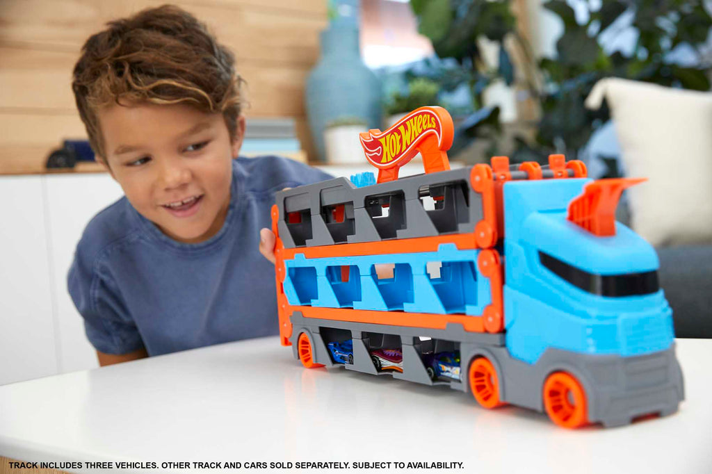 Hot Wheels Sürat Pistli Tır - 3 Adet 1:64 Ölçekli Araba Dahil, 2m Pist, 4-8 Yaş GVG37