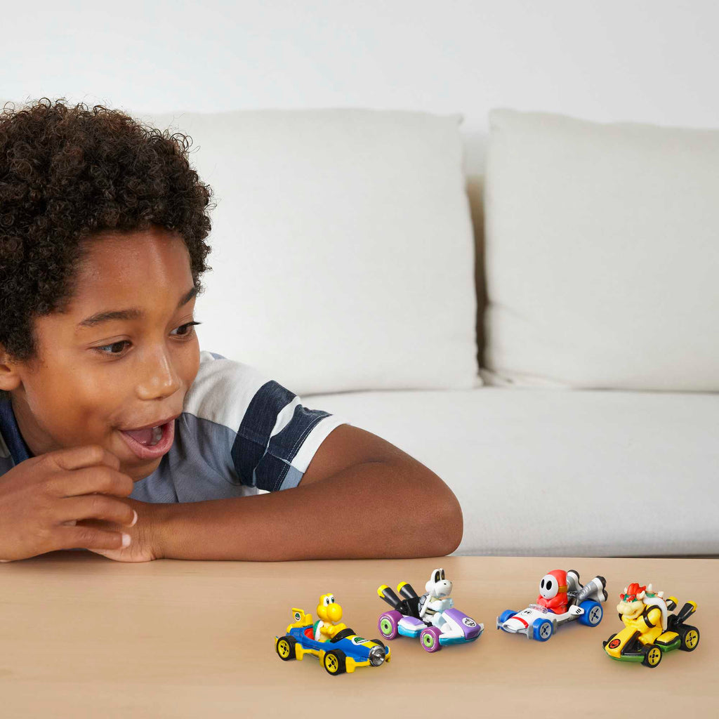 Hot Wheels® Mario Kart™ Dörtlü Paket
