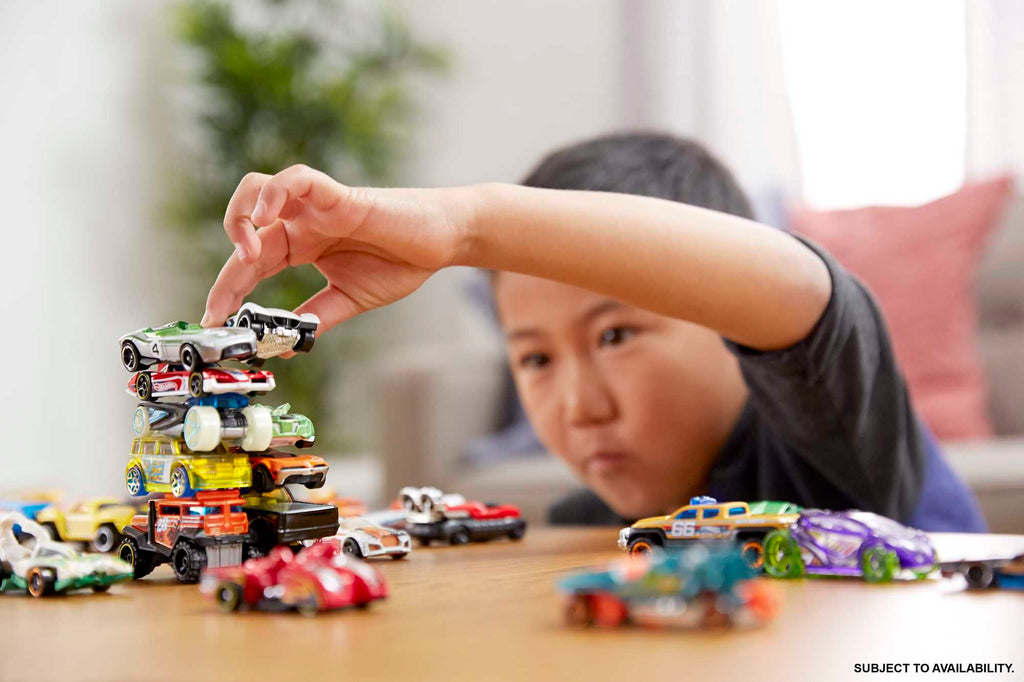 Hot Wheels Yirmili Araba Seti - Geniş Ürün Yelpazesi, Oyuncak Araba Koleksiyonu, 1:64 Ölçek H7045