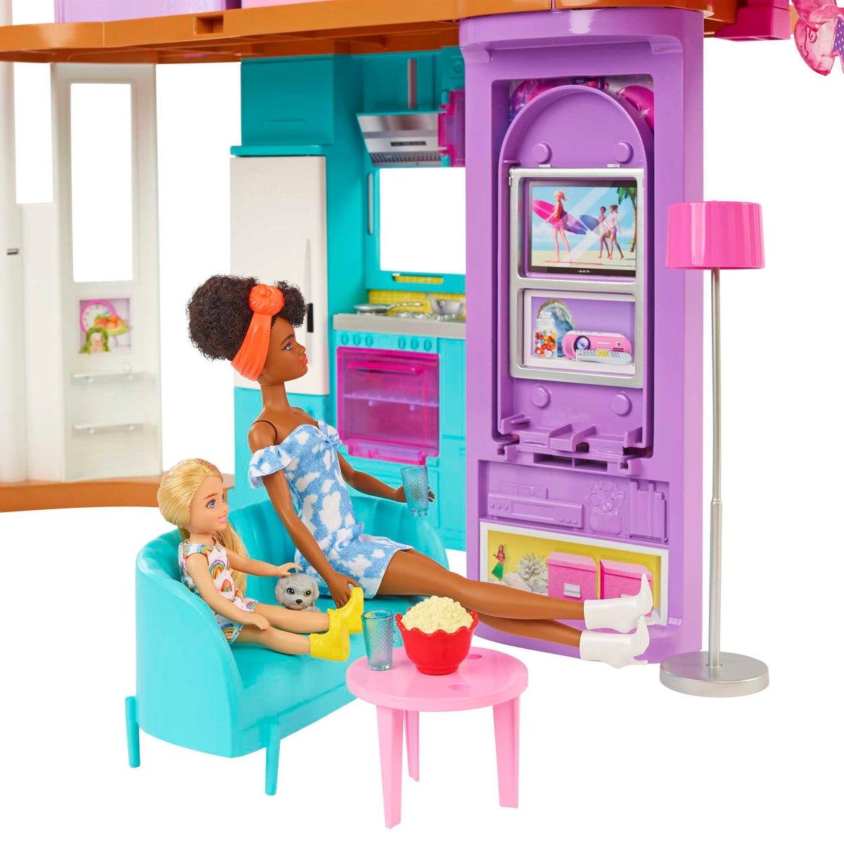 30'dan fazla parça içeren Barbie® Tatil Evi, 3 yaş ve üzeri için oyuncak