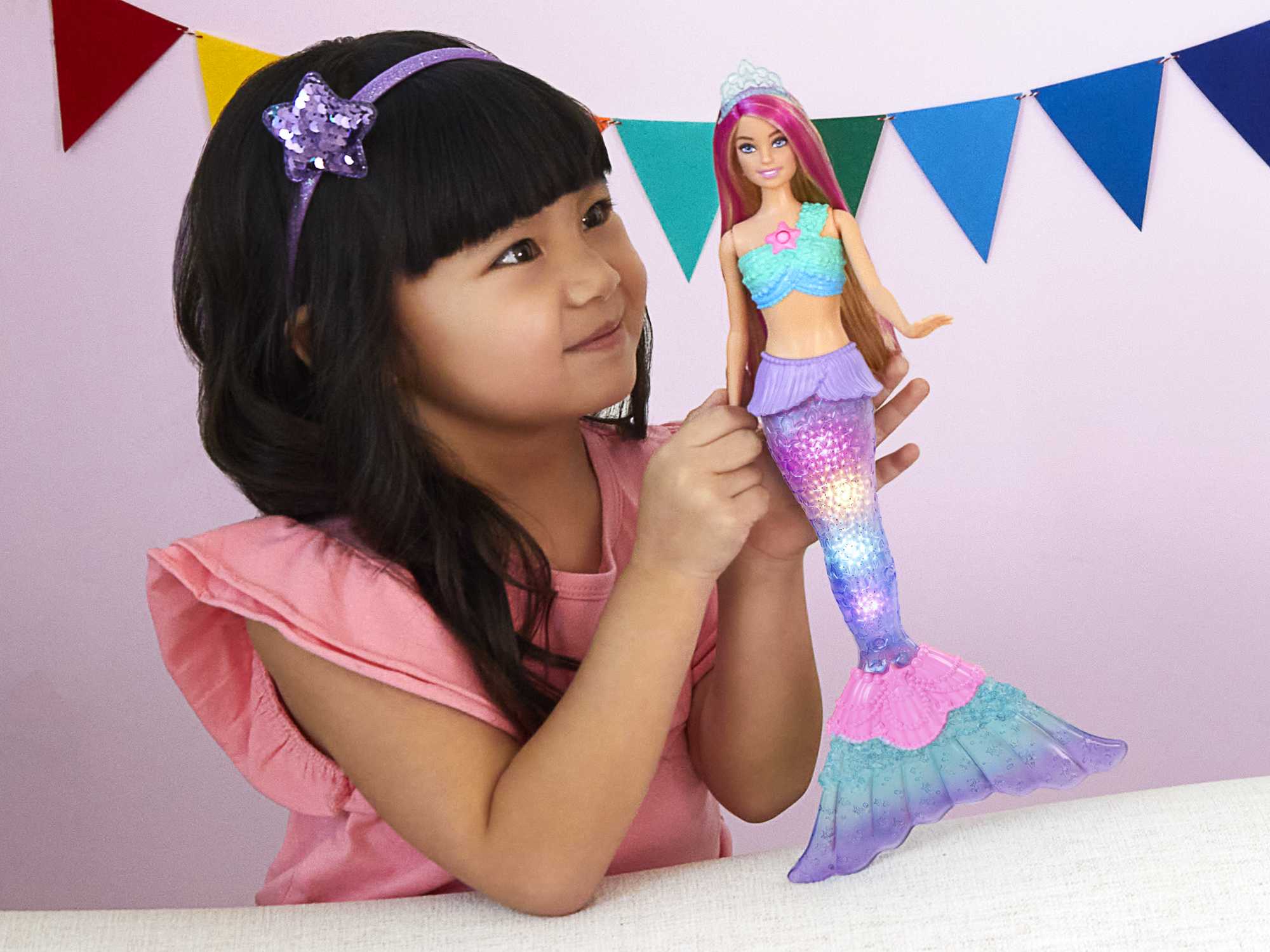 Barbie™ Işıltılı Deniz Kızı Bebek, ışıklı, 3-7 yaş