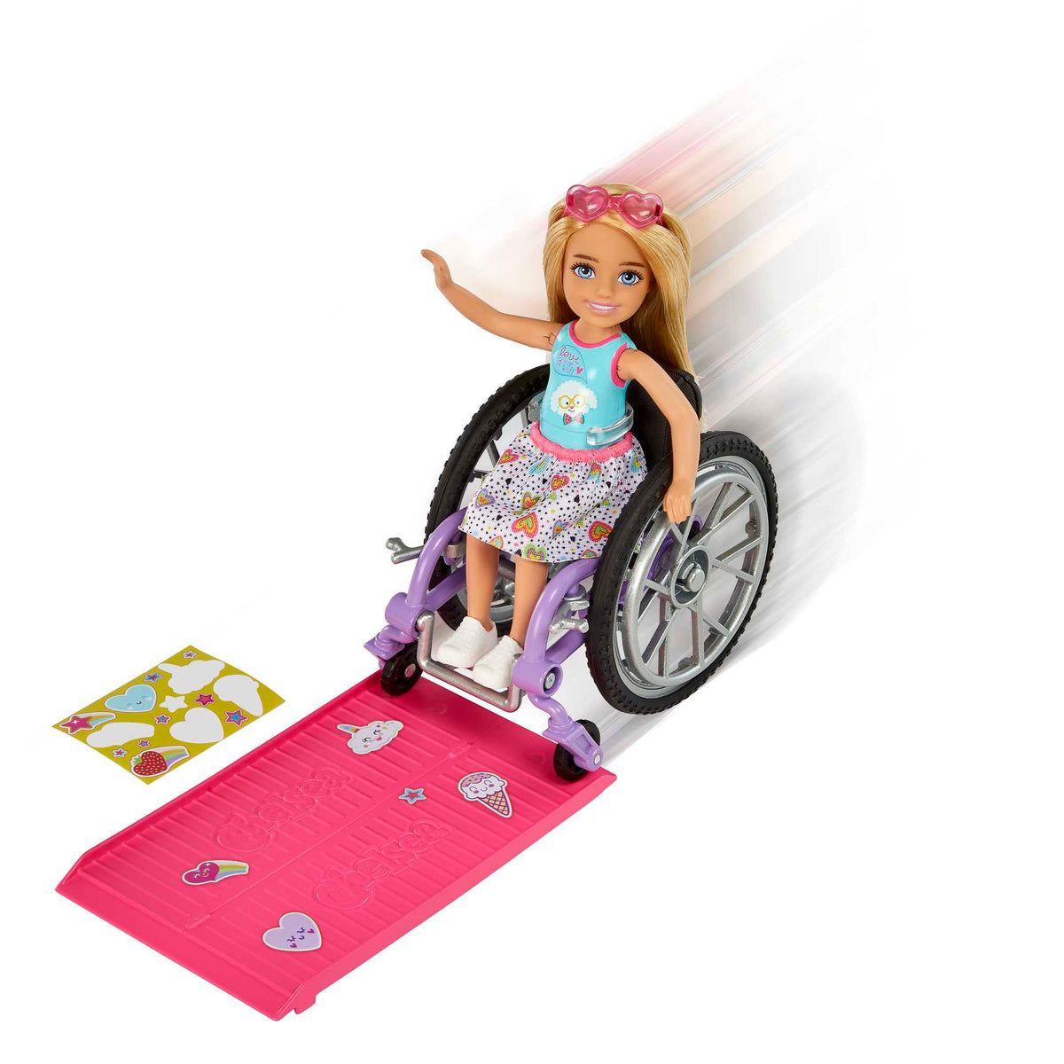 Barbie Chelsea Tekerlekli Sandalyeli Bebek - Rampalı, Çıkartmalı Set - 3 Yaş ve Üzeri