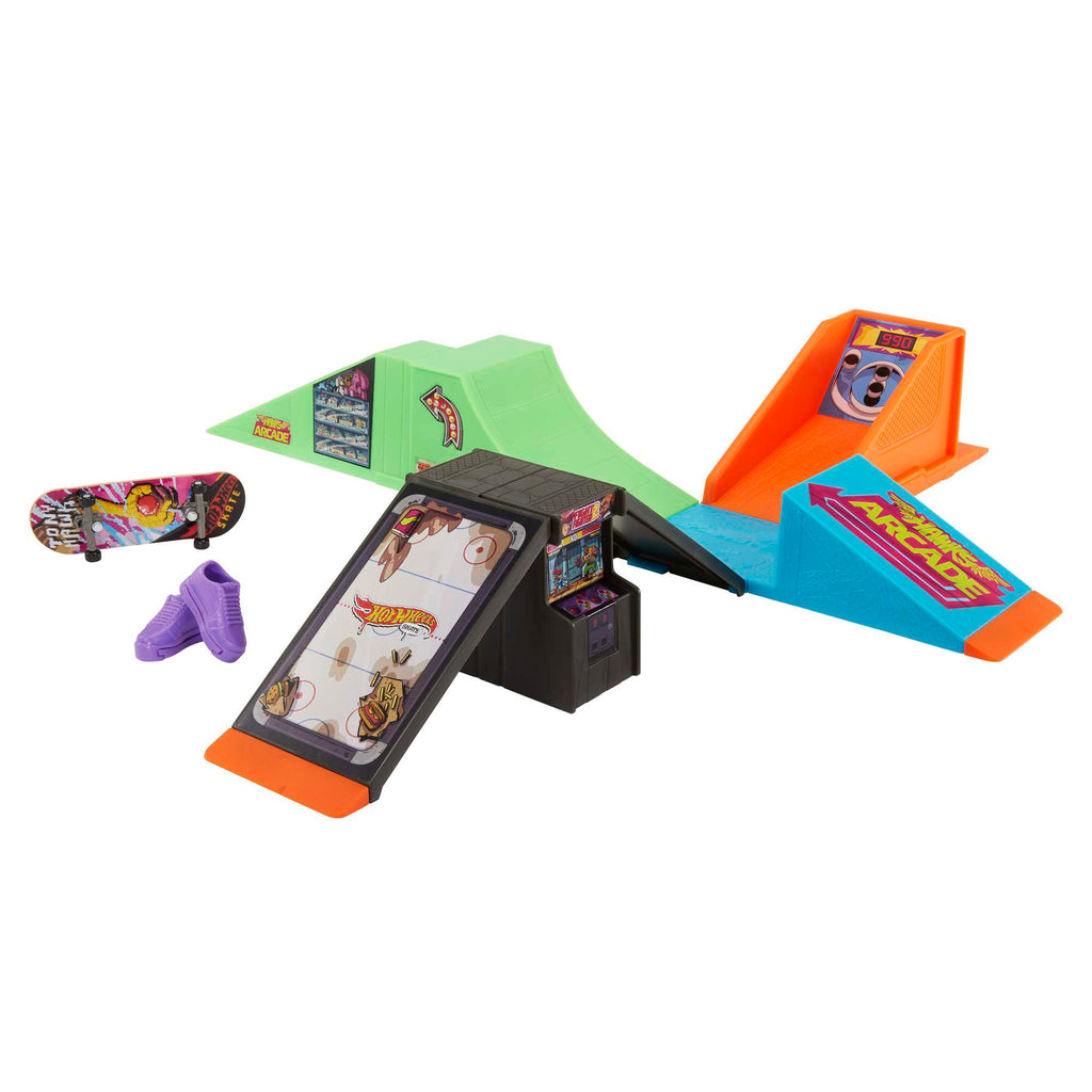 Tony Hawk Parmak Kaykayı ve Kaykay Ayakkabısı içeren Hot Wheels Skate™ Parmak Kaykay Macerasına Başlangıç Setleri