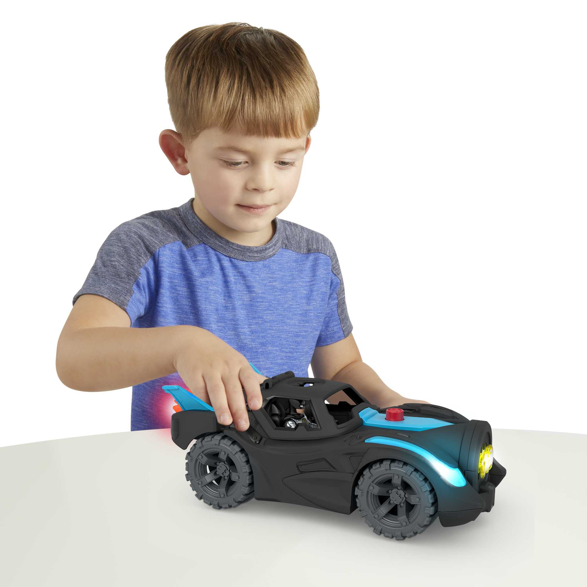 Imaginext DC Super Friends Işıklı ve Sesli Batman Batmobil