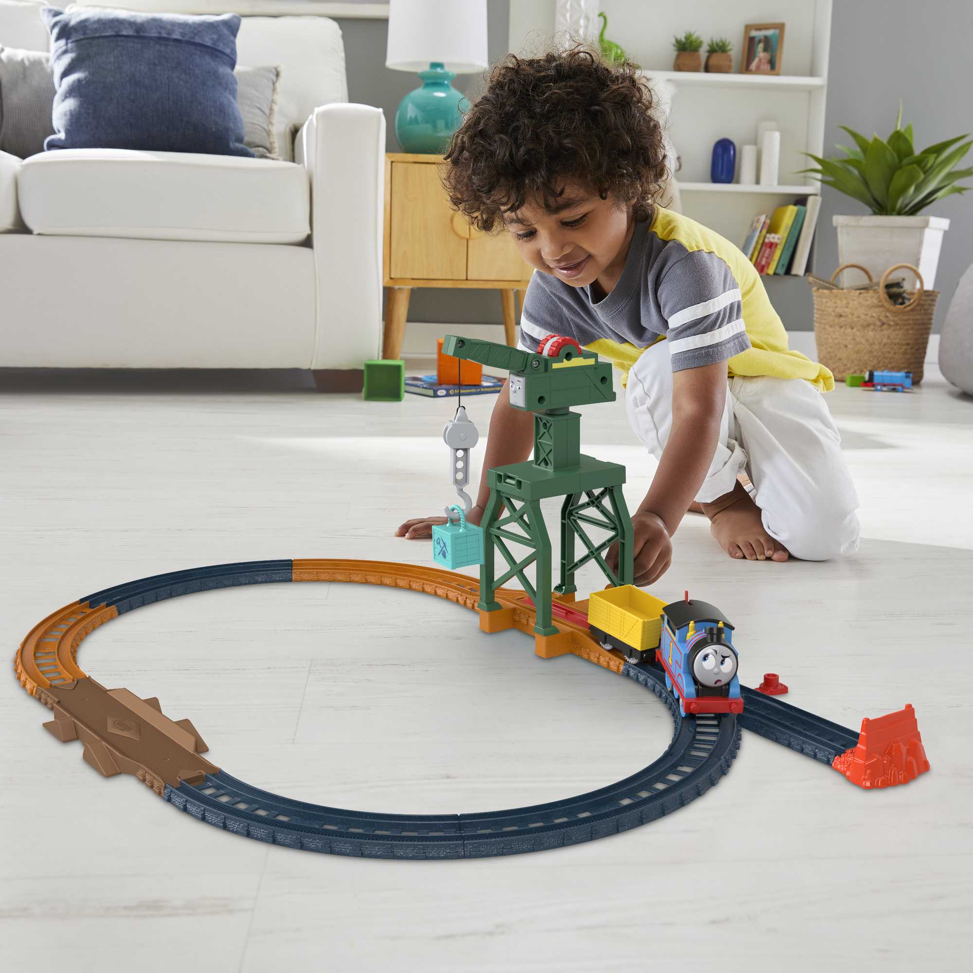 Thomas ve Arkadaşları Motorlu Tren Seti (Sürpriz Asorti)