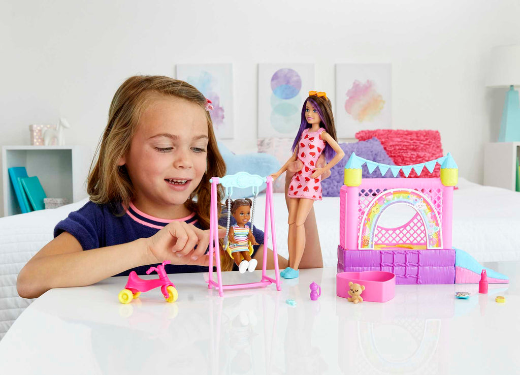 Barbie Bebek Bakıcısı Skipper Oyun Evi Seti — Bebek, Oyun Parkı ve Aksesuarlar