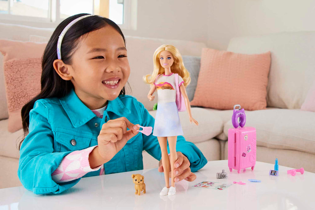 Barbie® bebek ve aksesuarları, yavru köpeğiyle seyahat seti