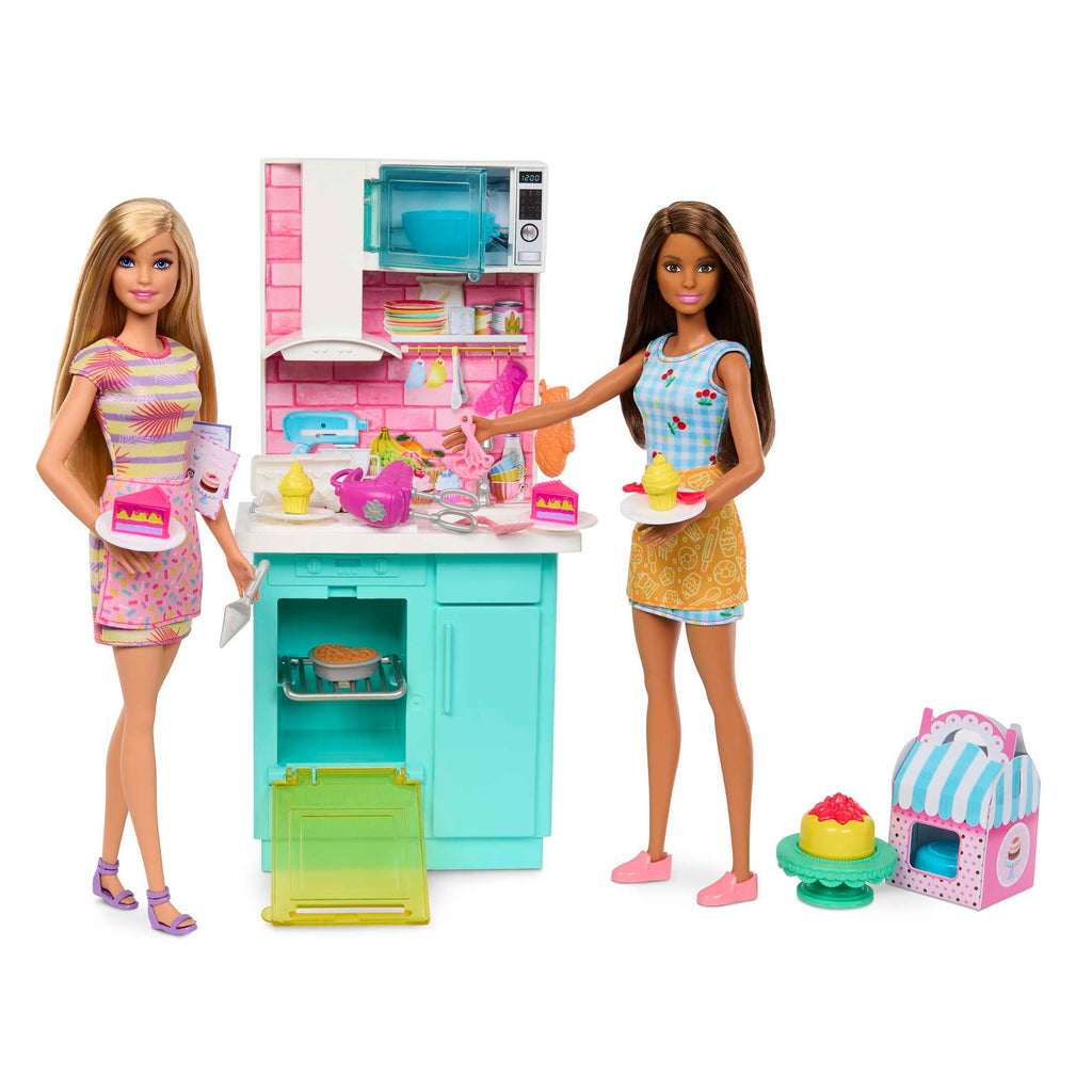 Barbie Pasta Pişirme Mutfağı Oyun Seti (2 Bebekli)