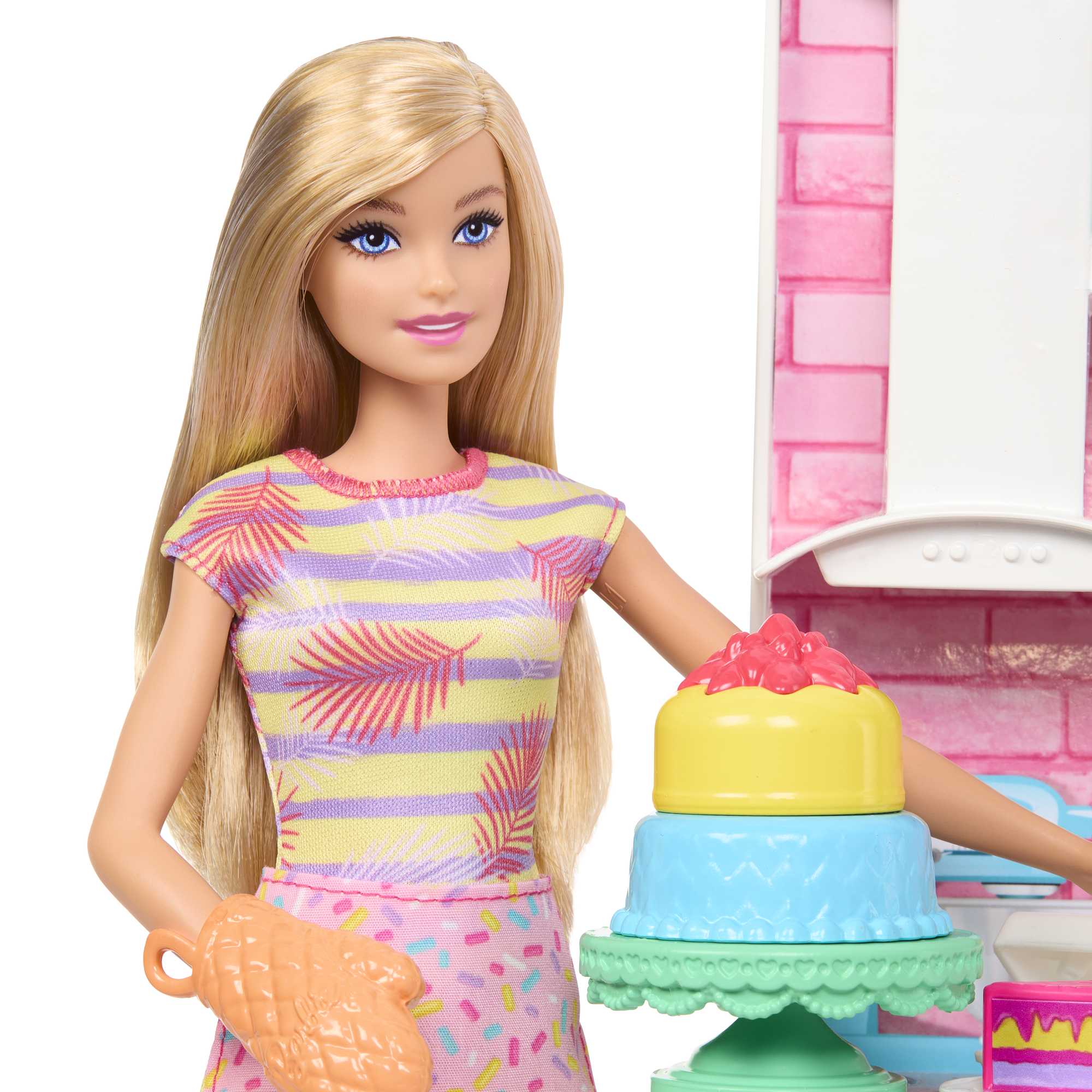 Barbie Pasta Pişirme Mutfağı Oyun Seti (2 Bebekli)