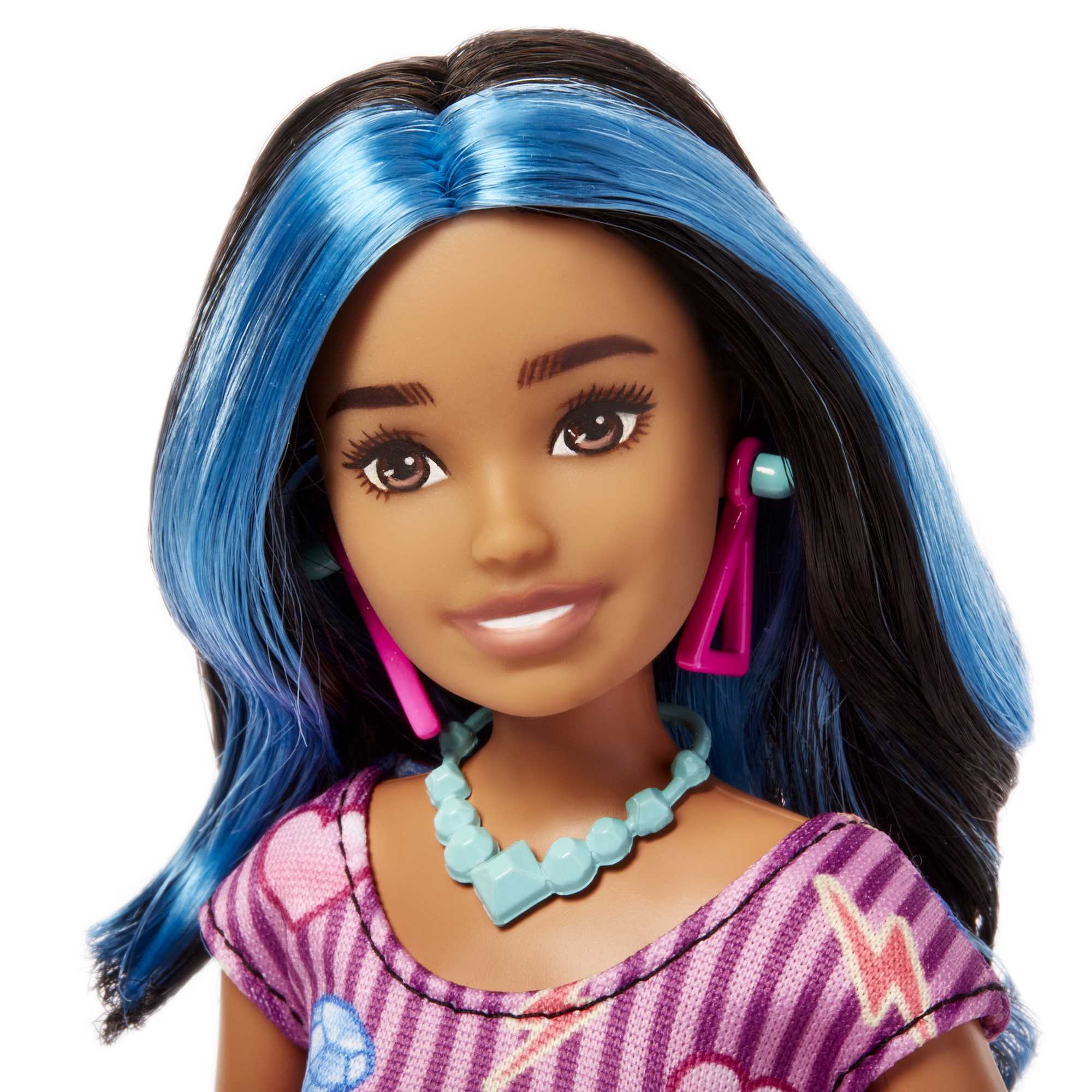 Barbie Skipper'ın Takı Standı Oyun Seti