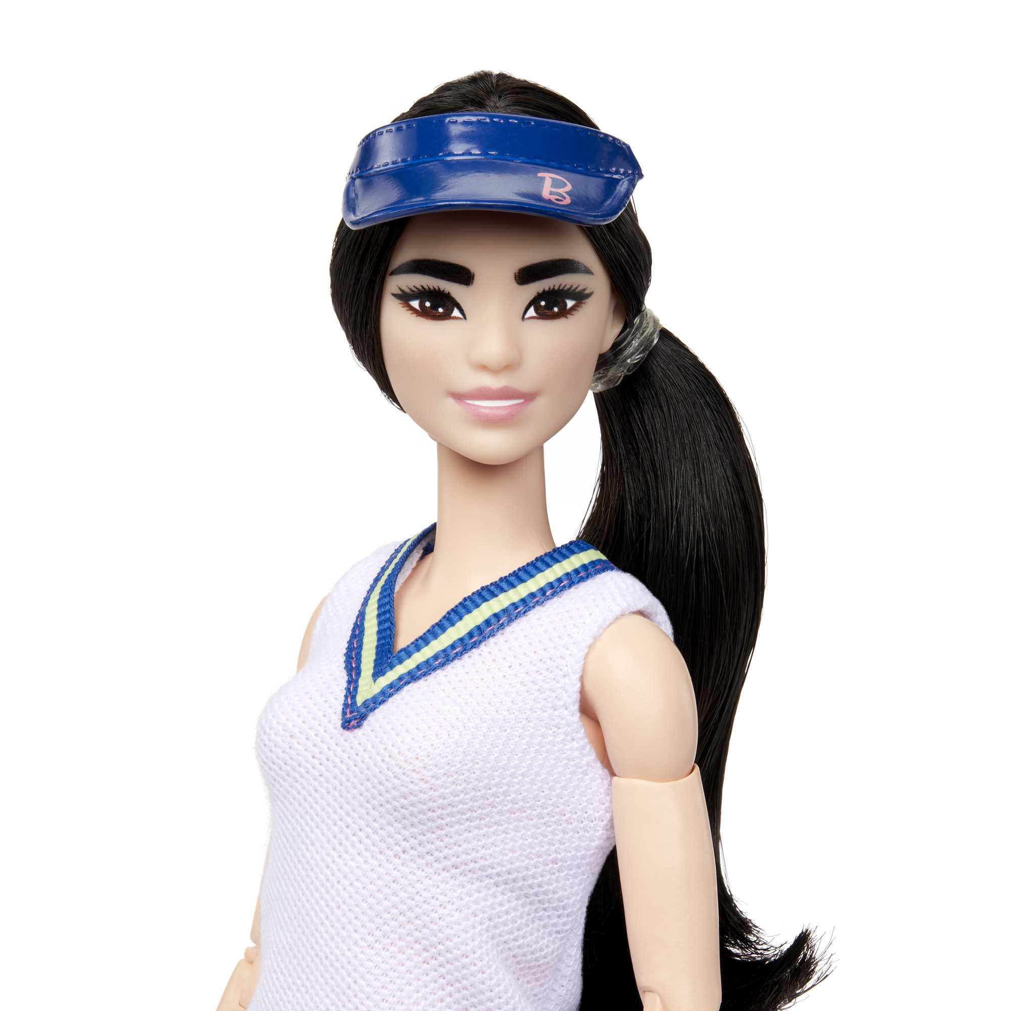 Barbie® Tenisçi bebek ve aksesuarları, raketi ve topuyla tenisçi kariyer bebeği