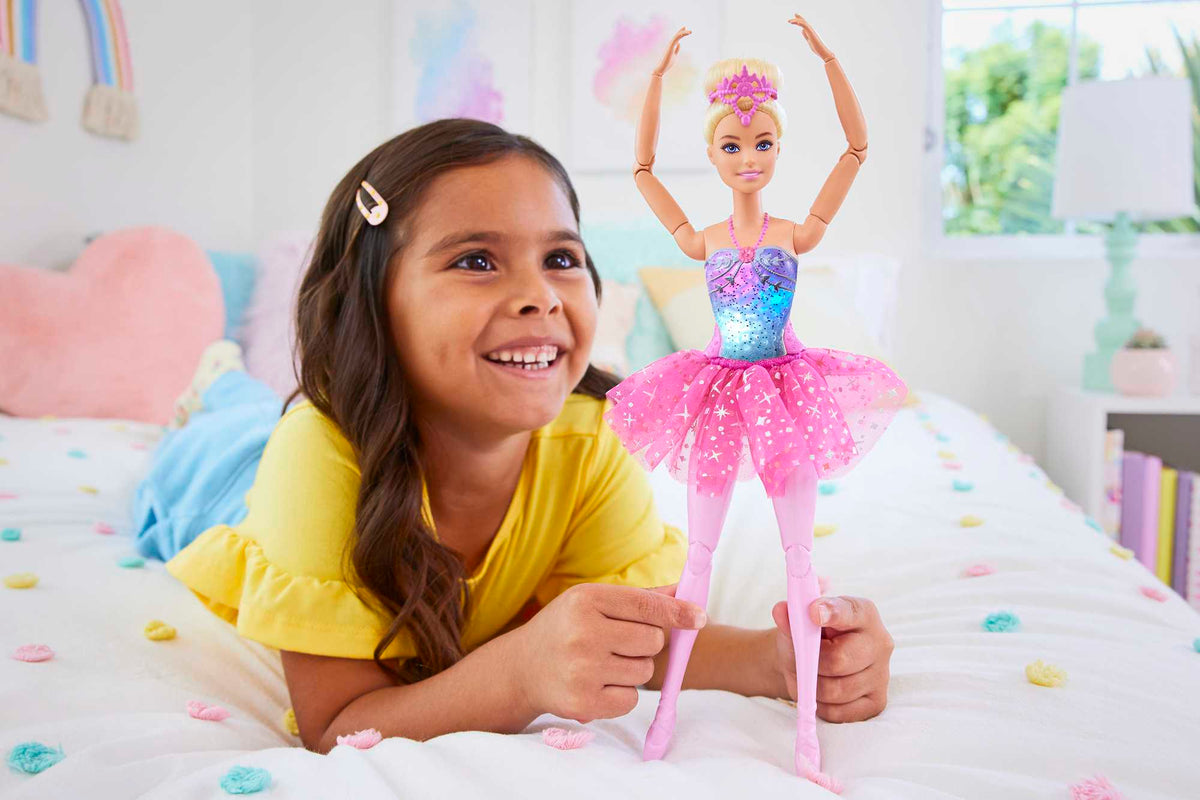 Barbie® bebek | sarışın balerin bebek | sihirli ışık özelliği