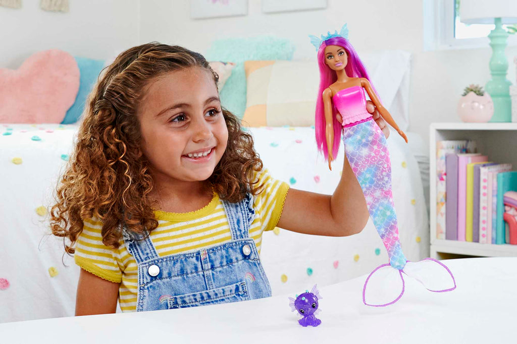 Barbie Dreamtopia Bebek ve Aksesuar Seti – Deniz Kızı Kuyruğu, Etek, Ejderha ve Tek Boynuzlu At
