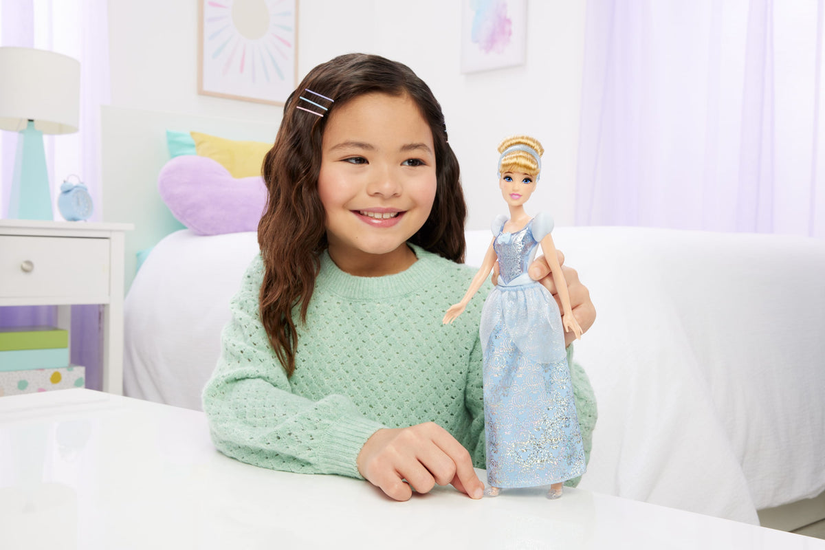 Disney prenseslerinden Cinderella bebek ve aksesuarları