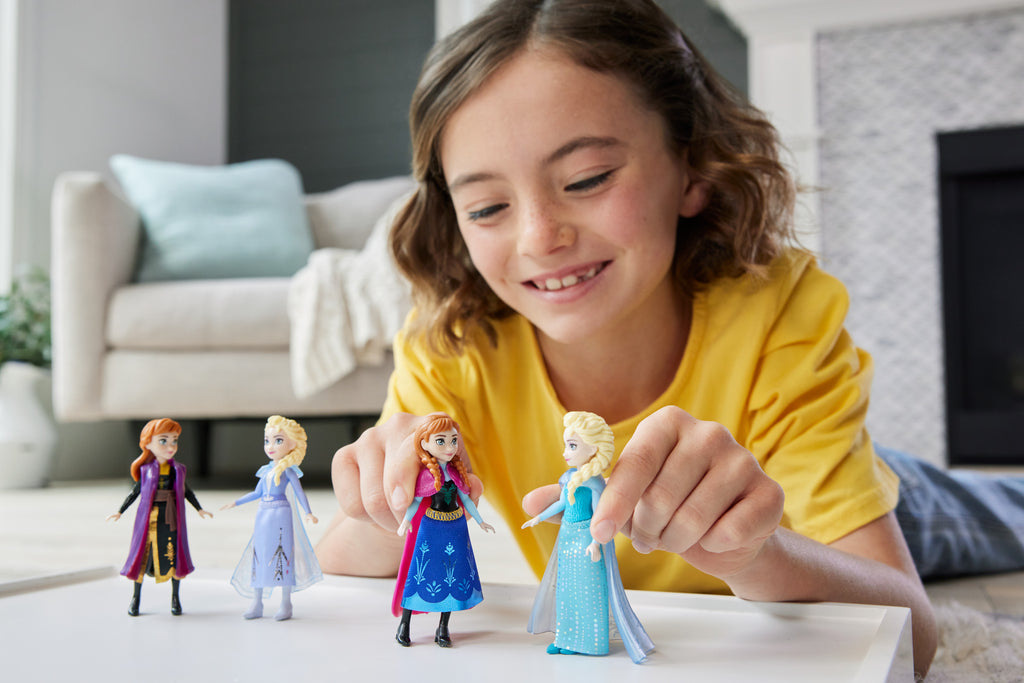 Disney Karlar Ülkesi Elsa ve Anna Mini Bebekler