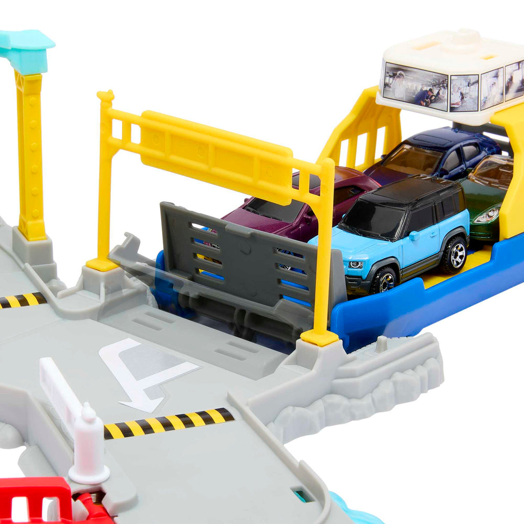 Matchbox Aksiyon Sürücüleri Feribot Limanı Oyun Seti
