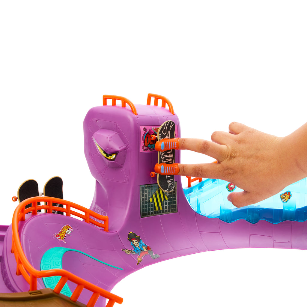 Hot Wheels Skate Ahtapot Kaykay Parkı Oyun Seti
