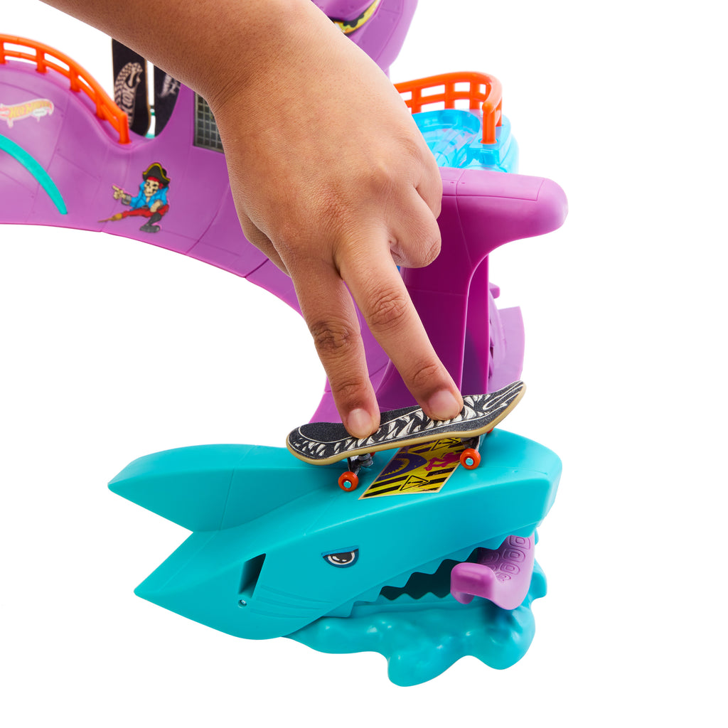Hot Wheels Skate Ahtapot Kaykay Parkı Oyun Seti