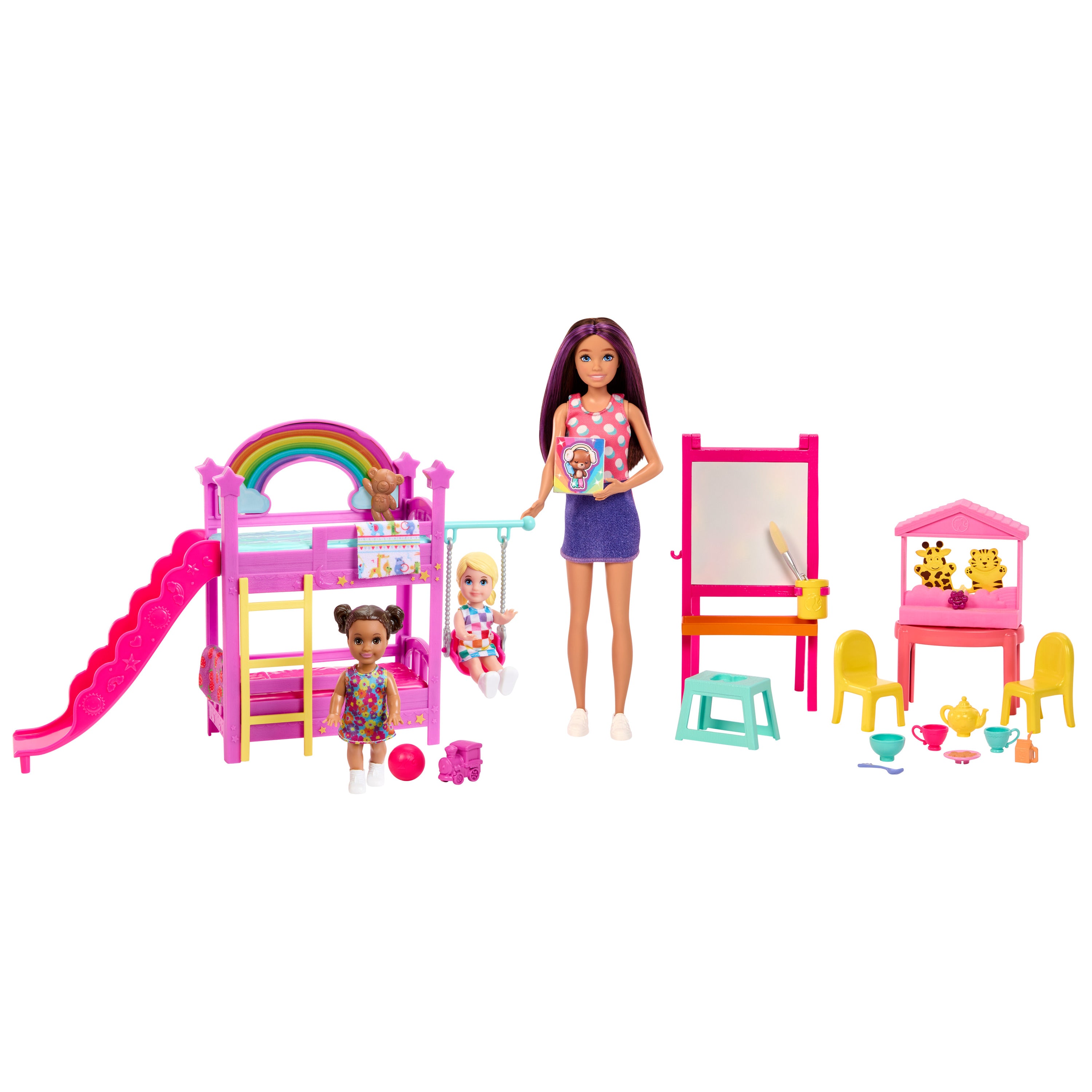 3 bebek, mobilya ve 15'ten fazla aksesuar ile Barbie Skipper Bebek Bakıcılığı Eğlencesi oyun seti